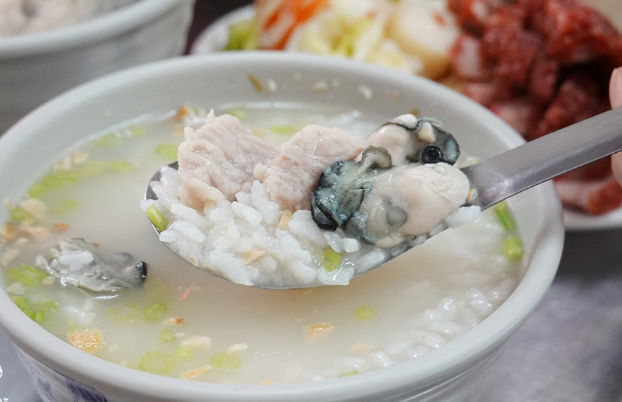 蚵仔粥 蚵仔粥