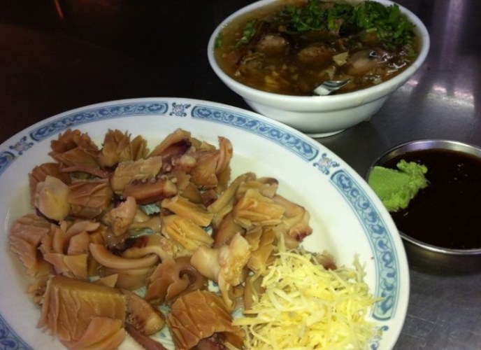 阿賜豬腳飯