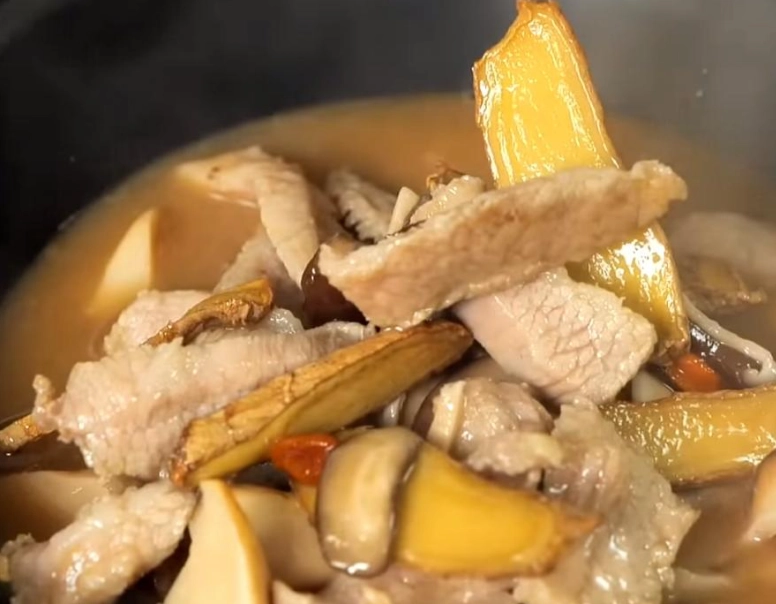 麻油薑雞功效 麻油薑雞功效