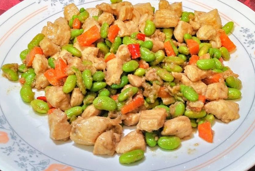 麻油炒雞丁食譜