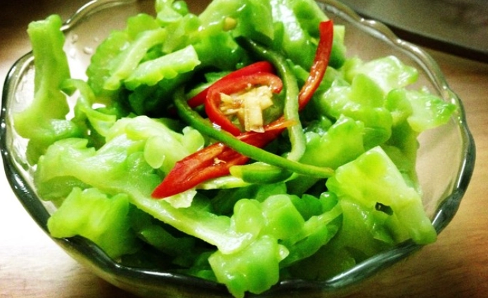 涼拌苦瓜健康益處