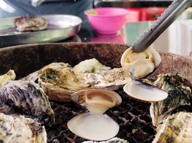 嘉義東石海鮮餐廳全攻略：必吃推薦與隱藏美食指南