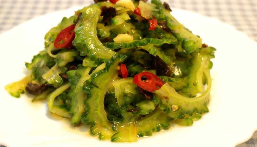 阿基師涼拌苦瓜秘訣大公開：不苦不澀的清爽料理指南